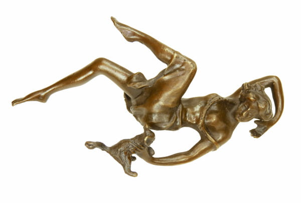 Erotik Wiener Bronze - Junges Mädchen spielt mit Katze