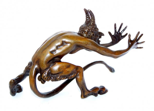 Erotik Wiener Bronze hämisch grinsender Faun - Satyr - signiert