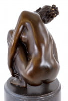 Erotik Akt Bronzefigur - Die Hockende - sign. Milo