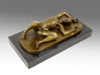 Erotische Bronze- Aktbronze- Liegender Jüngling- sign. M. Nick