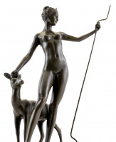 Bronzefigur von Edward McCartan - Diana mit Reh - sign.