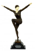 Große Art Deco Skulptur - Tänzerin auf Marmorsockel - Chiparus