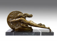 Art Deco Bronze (Towards Destiny) signiert A.Gennarelli