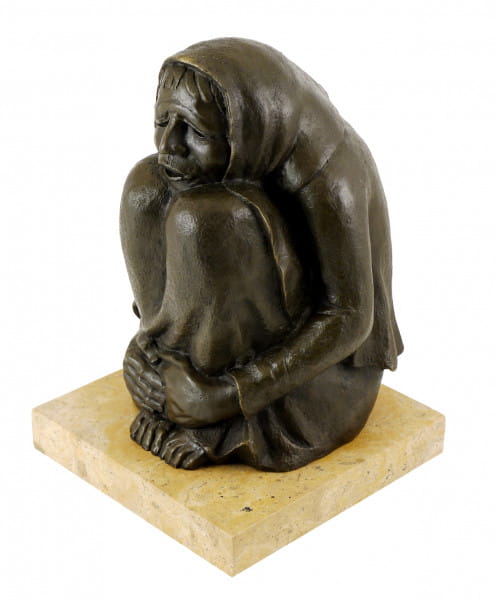 Moderne Bronzefigur - Frierende Alte (1937) - Ernst Barlach