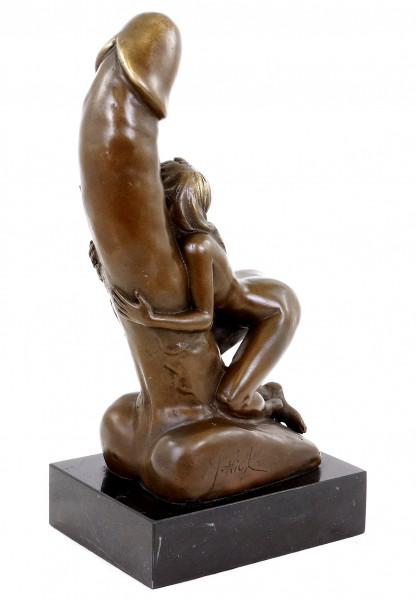 Frau am Riesenphallus - Erotik Bronze Akt - M. Nick