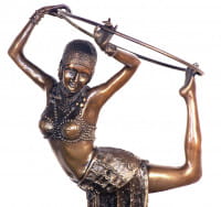 Art Deco Bronze Tänzerin auf Marmorsockel signiert Chiparus