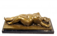 Modern Art Bronzefigur - XXL Lady in Rückenlage Botero signiert