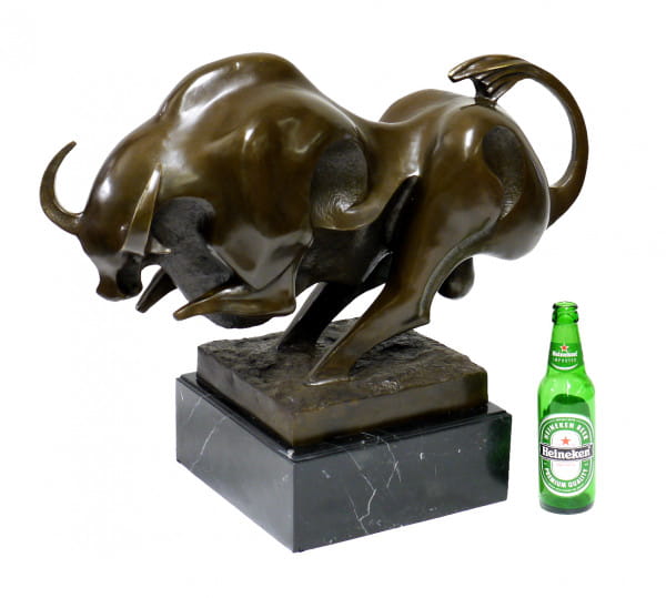 Riesige kubistische Tierfigur - Kraftvoller Bronze-Stier - sign.